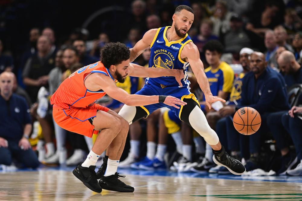 我们在此探 我们在此探